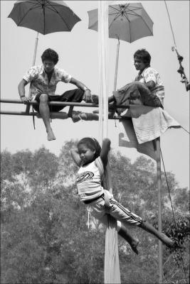 Acrobates Cirque Phare